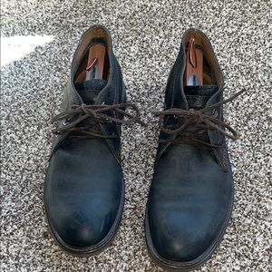 Johnston & Murphy Black Chukka Boots
